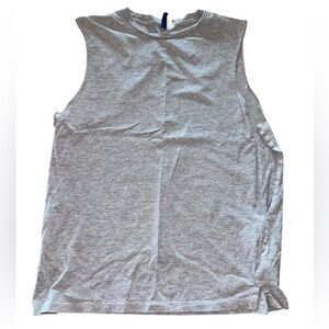 H&M Divided Light Gray Cut Off T-Shirt M